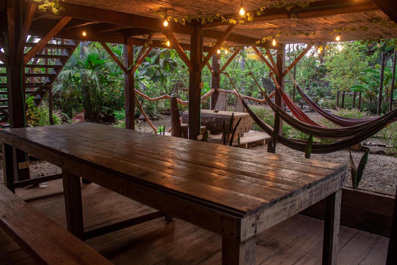 The Pelican House Hostel Эль-Валье Экстерьер фото